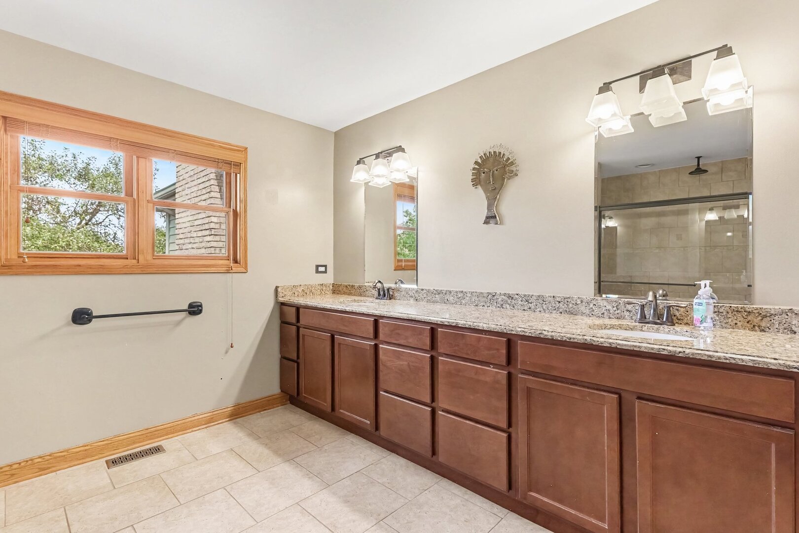 10732 Revere Road Property Photo 41