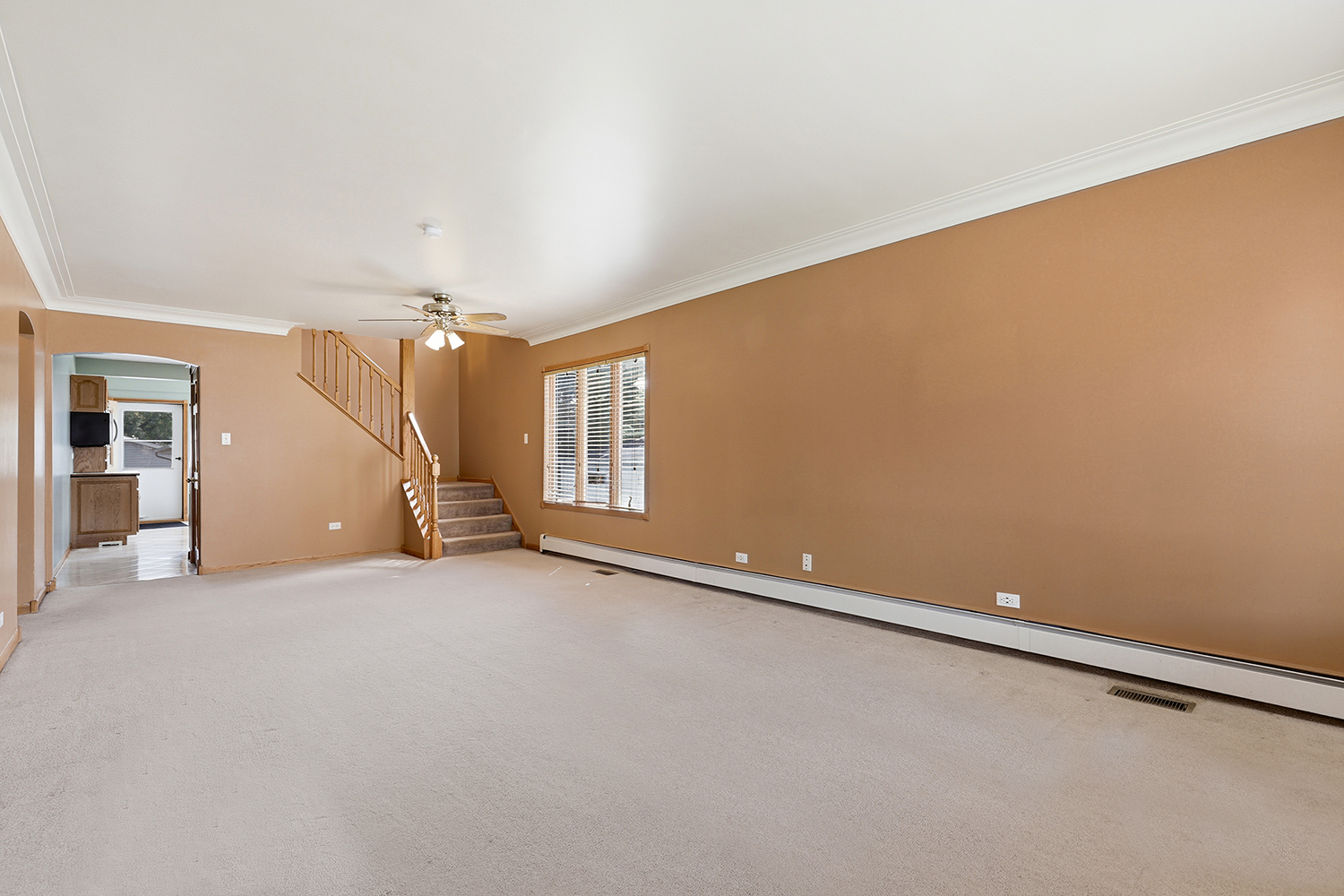 9817 Minnick Avenue Property Photo 3
