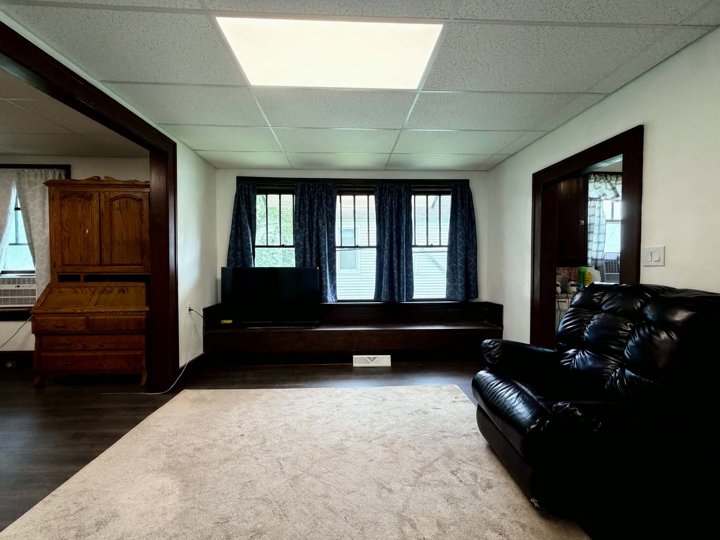110 N Madison Street Property Photo 2