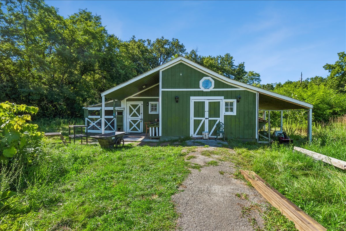 15595 W Town Line Road Property Photo 27