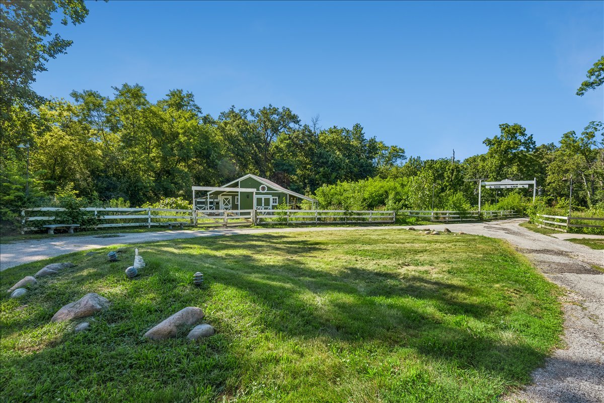 15595 W Town Line Road Property Photo 29