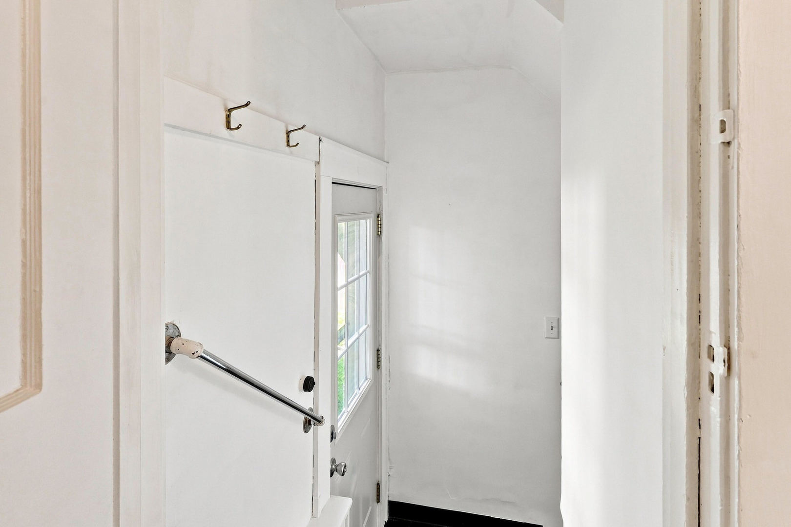 2720 Tremont Avenue Property Photo 21