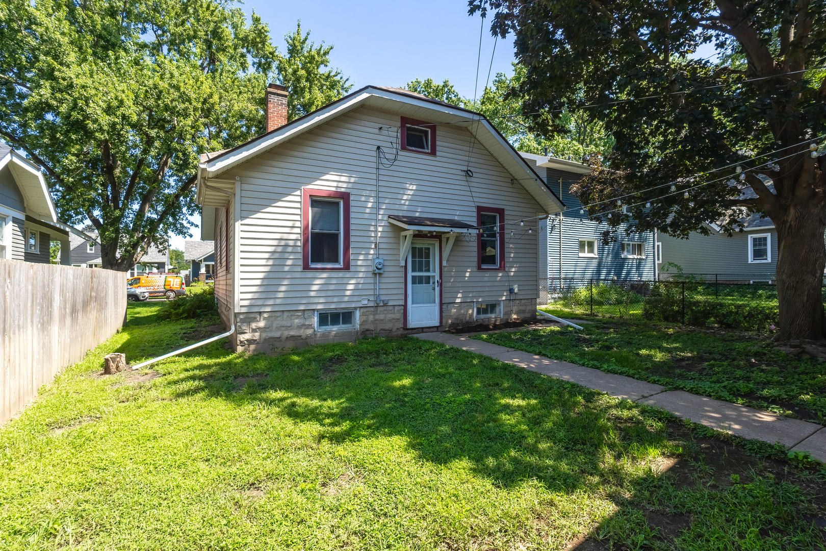 2720 Tremont Avenue Property Photo 26