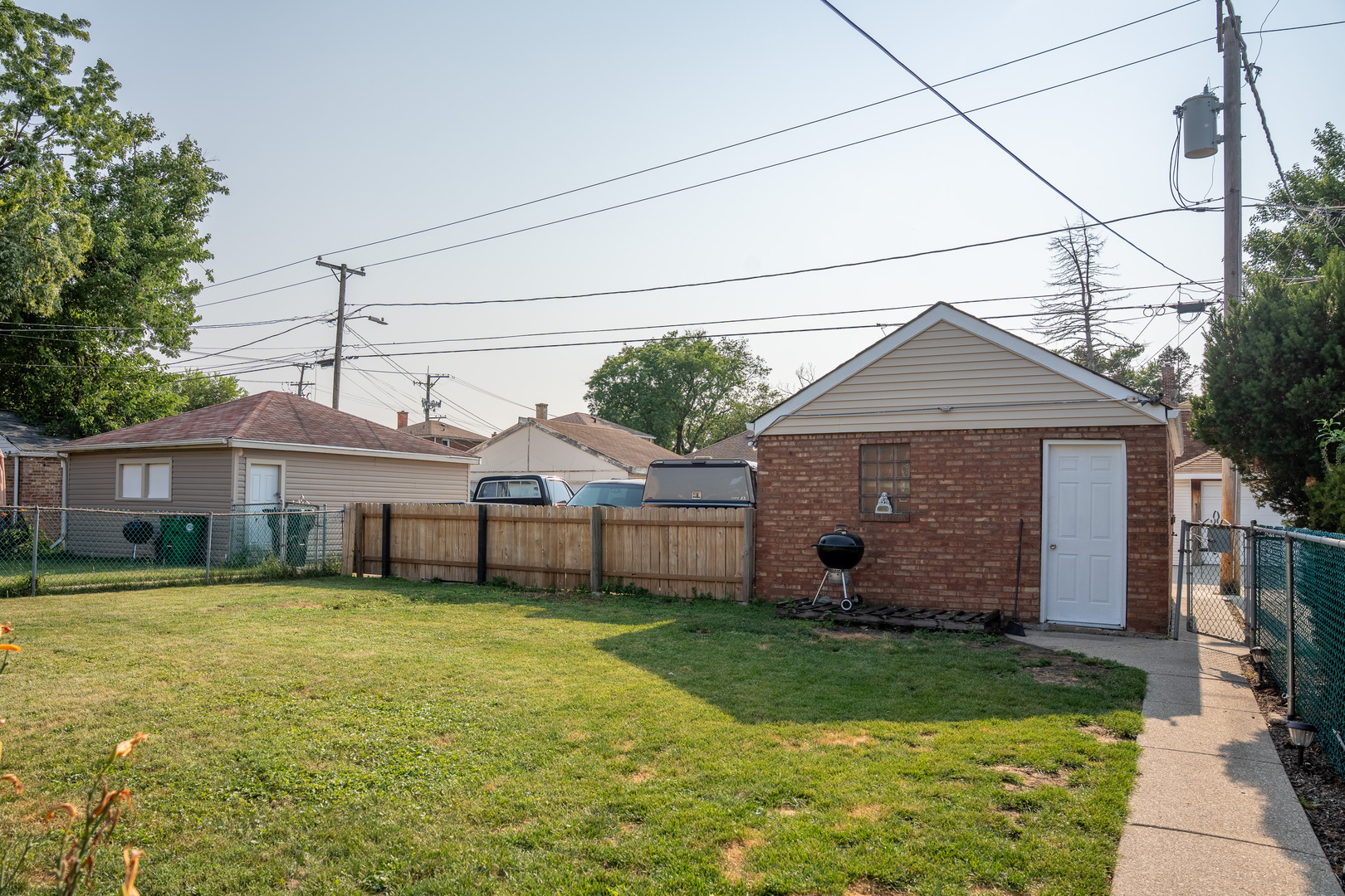 2116 S 20th Avenue Property Photo 4