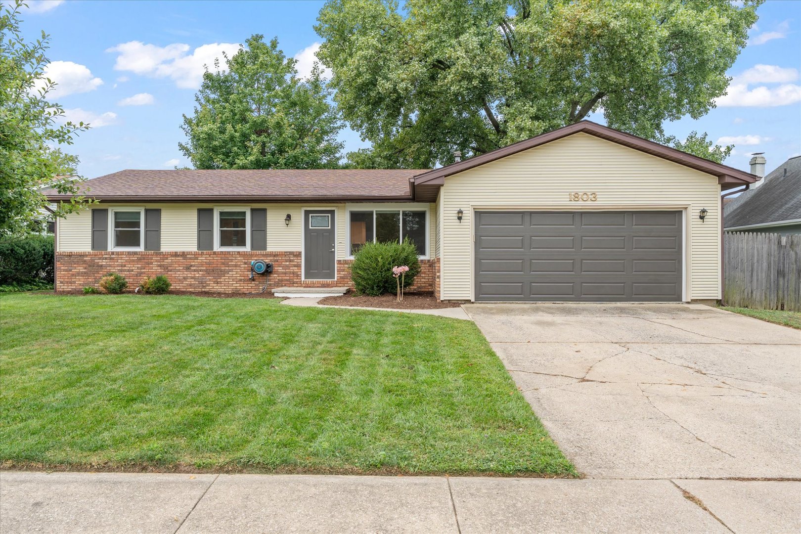 1803 Myra Ridge Court Property Photo 1