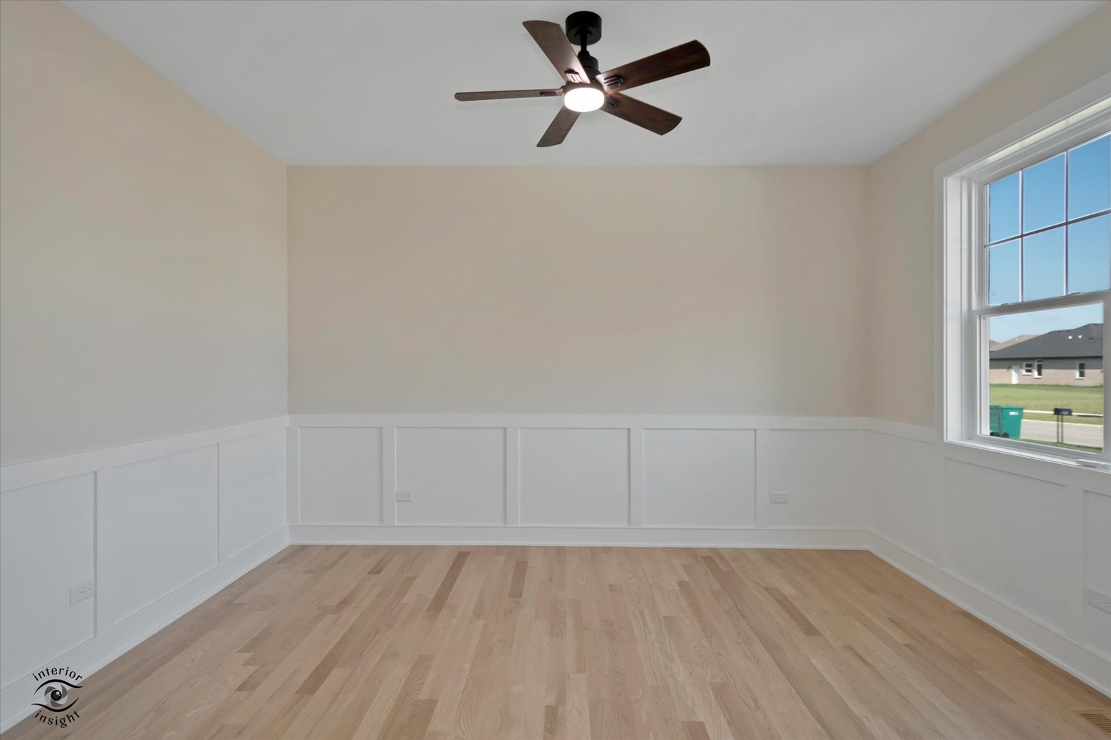 14021 W John Street Property Photo 7