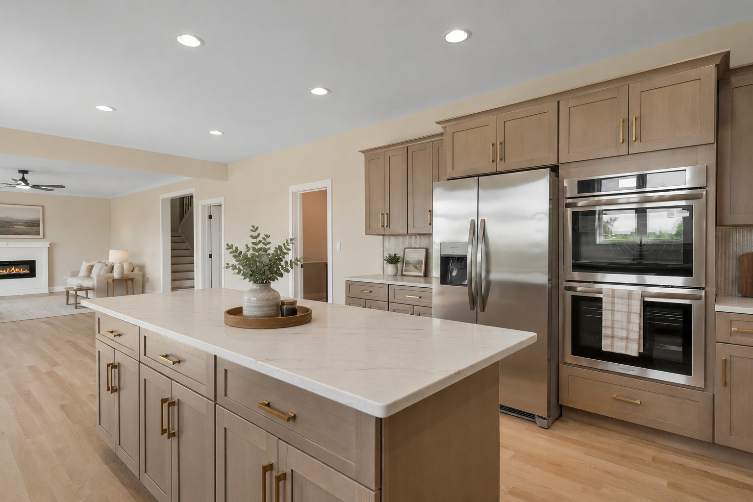 14021 W John Street Property Photo 10