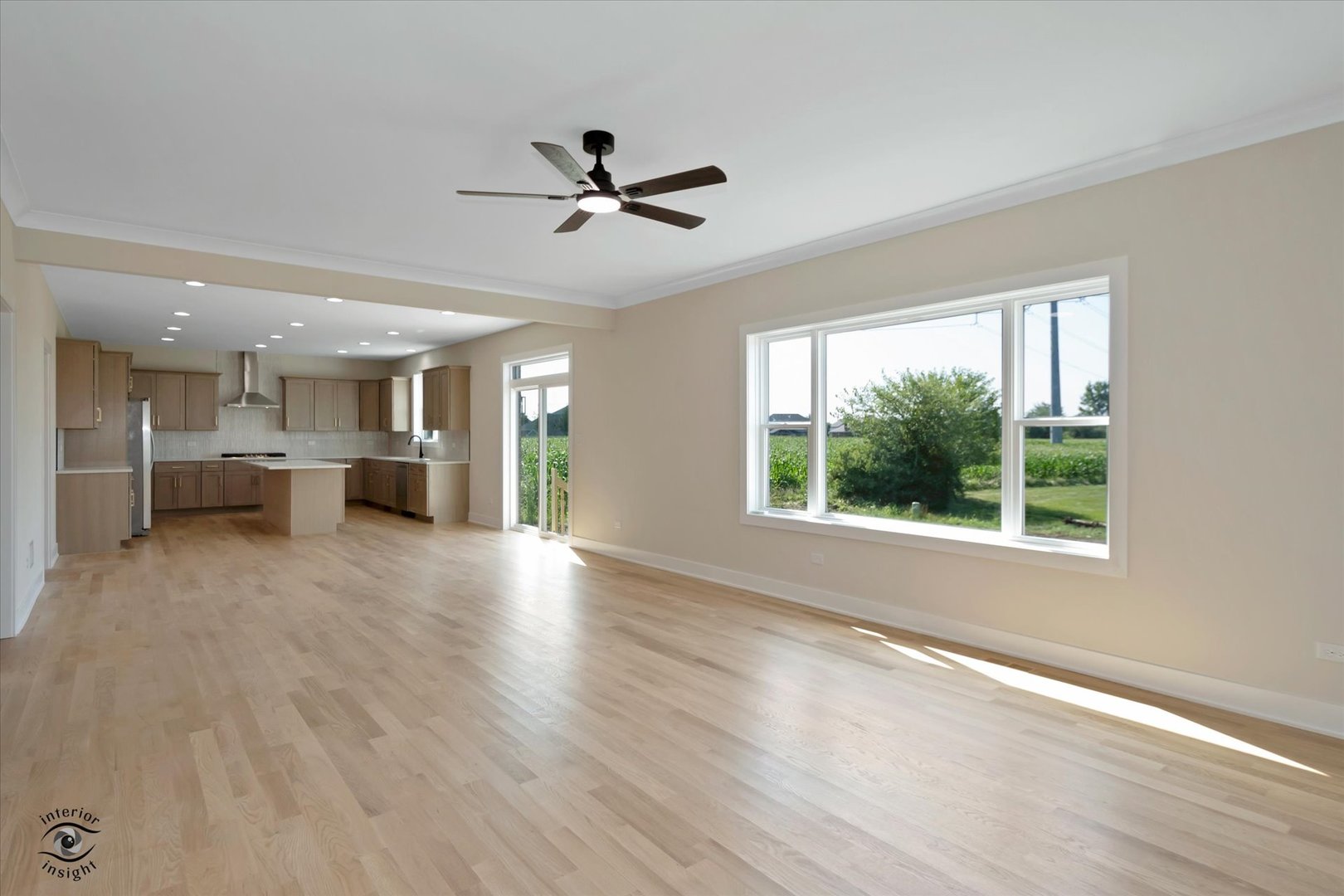 14021 W John Street Property Photo 11
