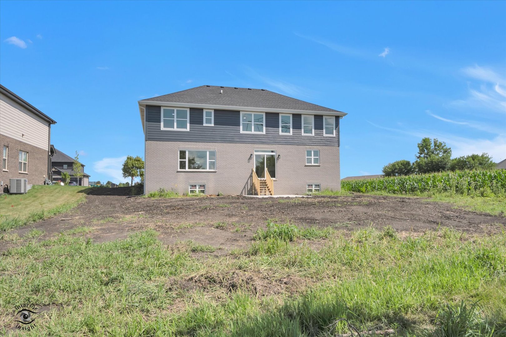 14021 W John Street Property Photo 44