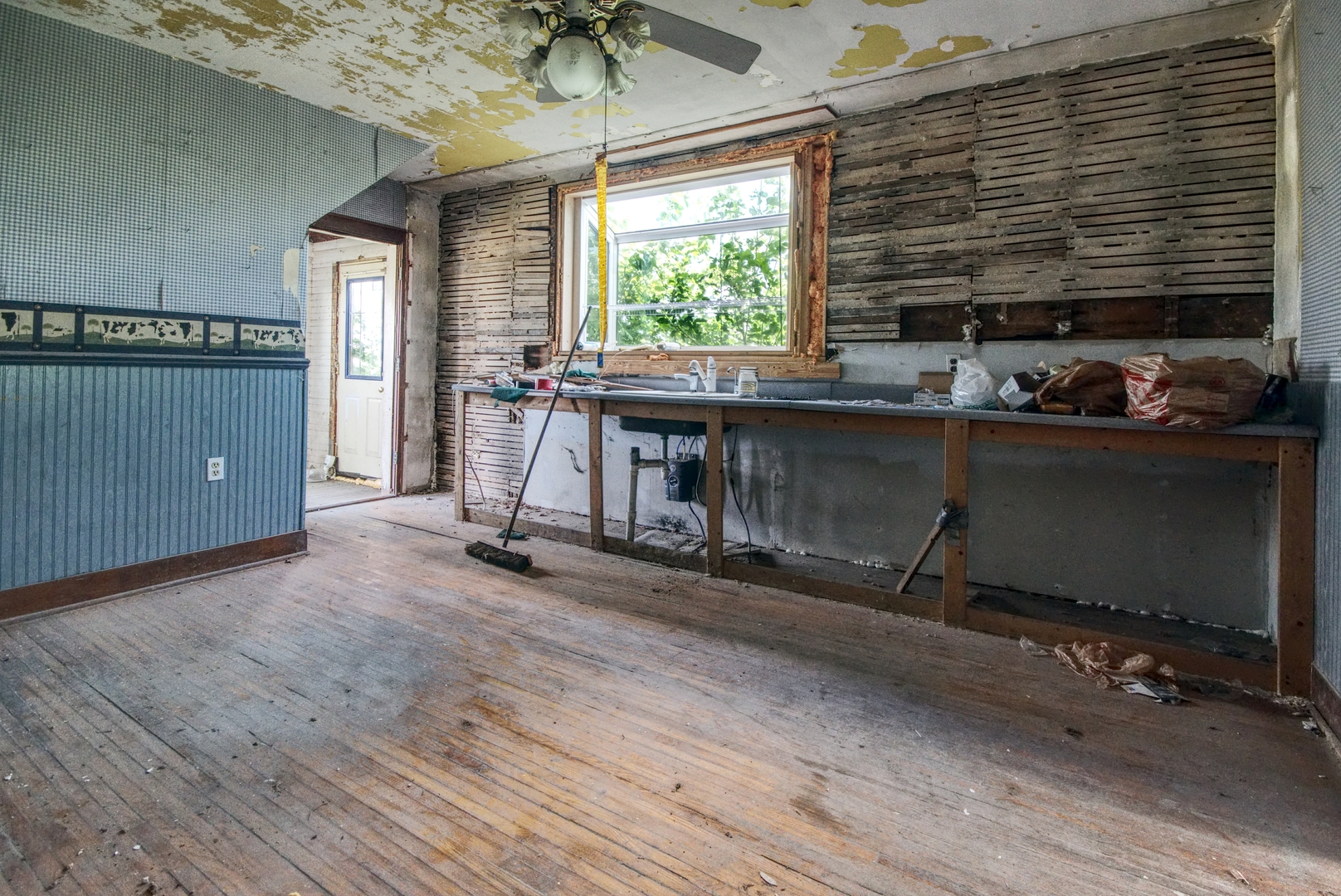 16296 Il-47 Property Photo 11