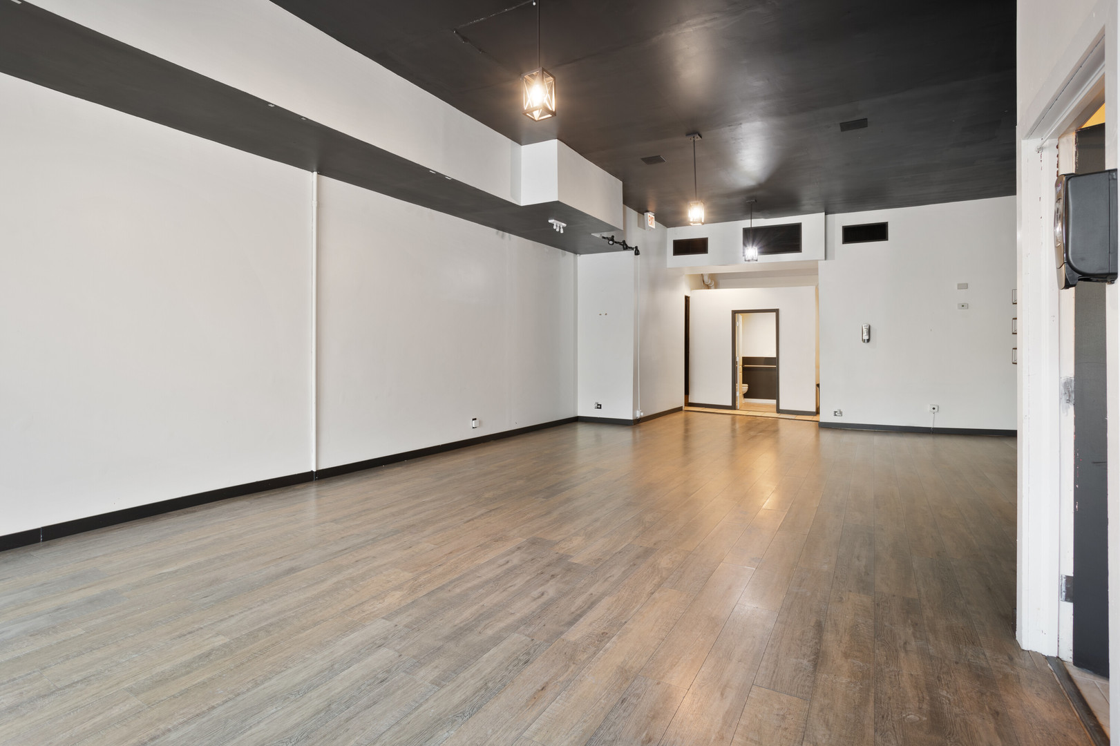 4837 W Irving Park Road Store Property Photo 5