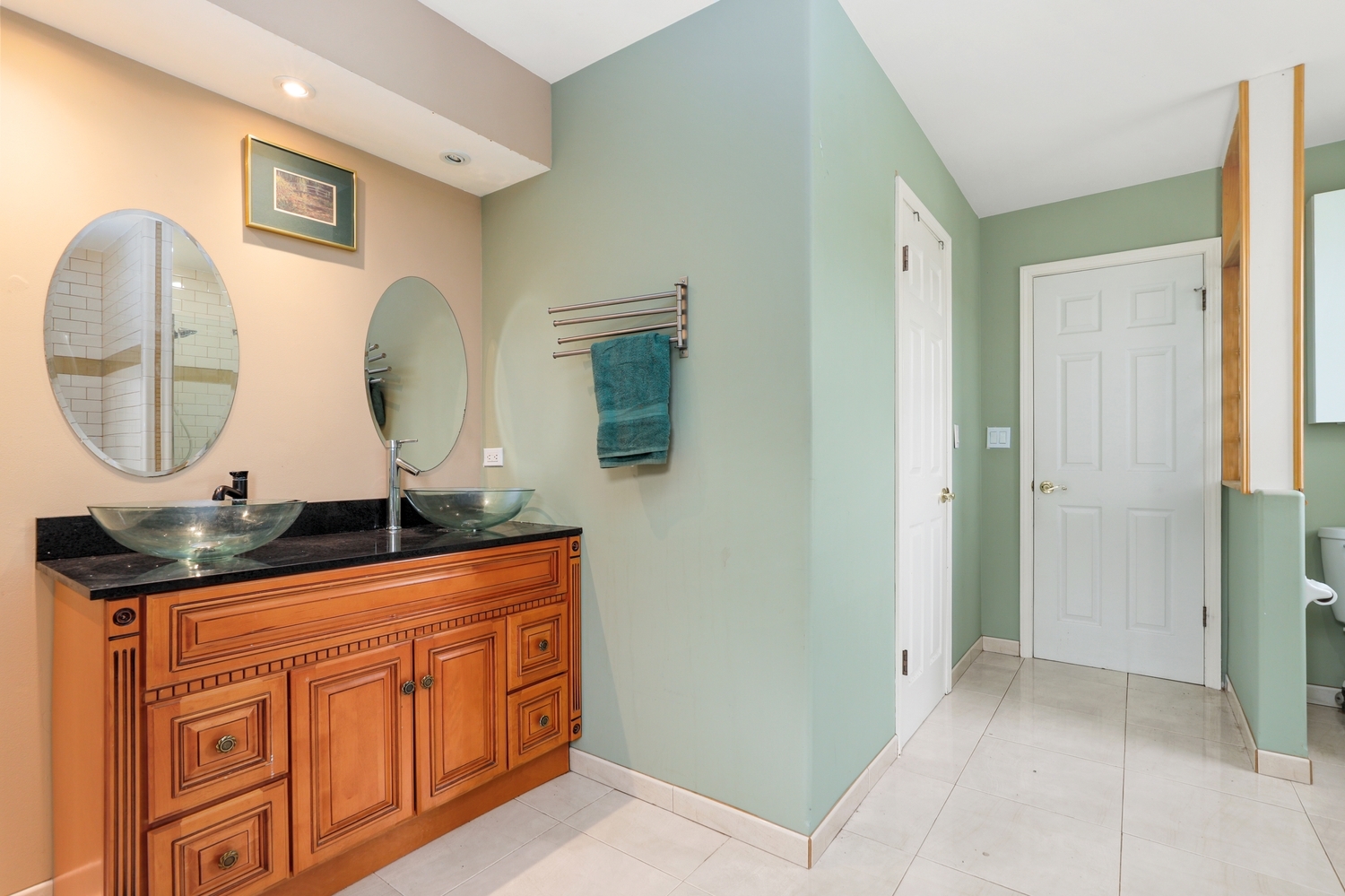 701 Deerwood Drive Property Photo 15