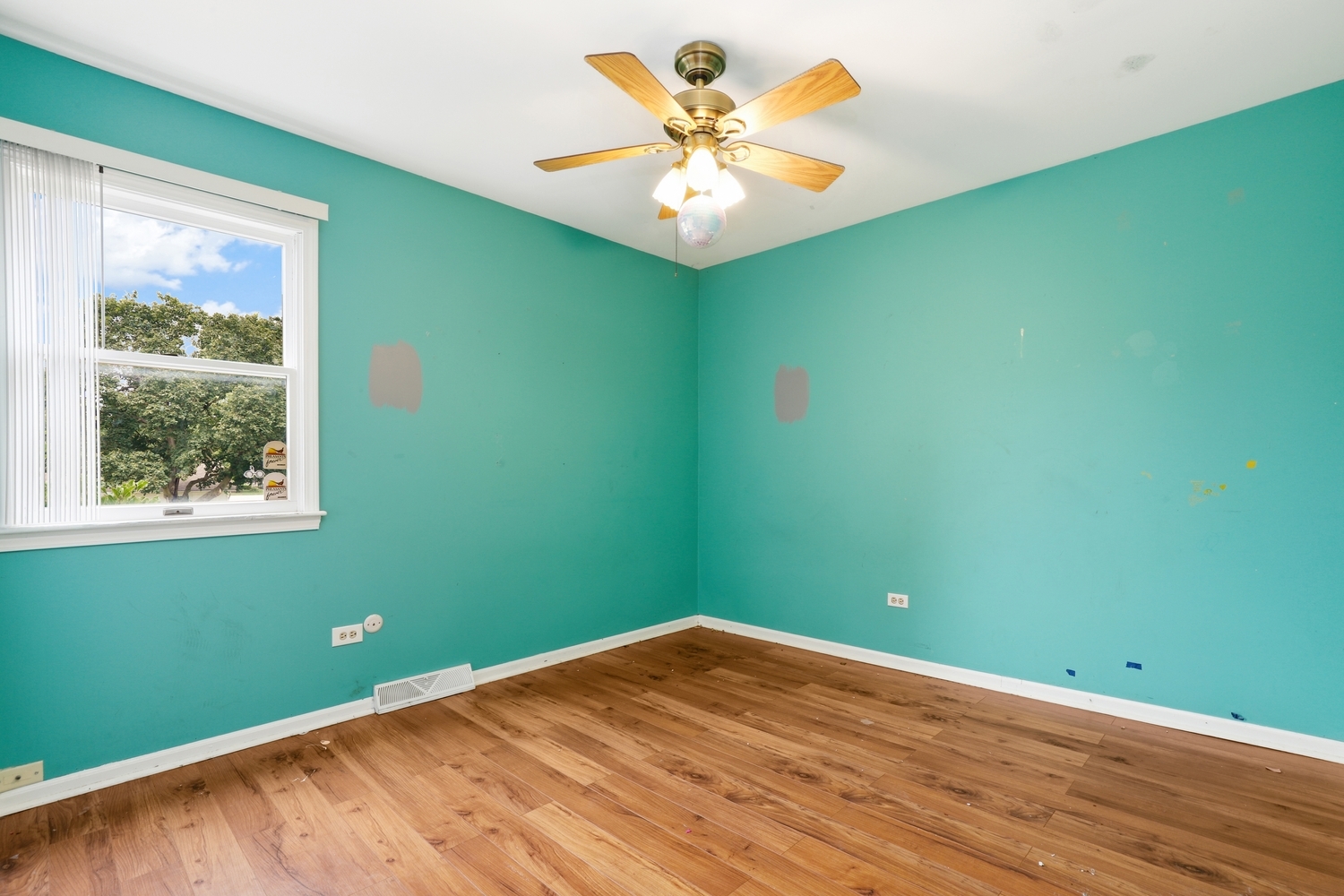 701 Deerwood Drive Property Photo 20