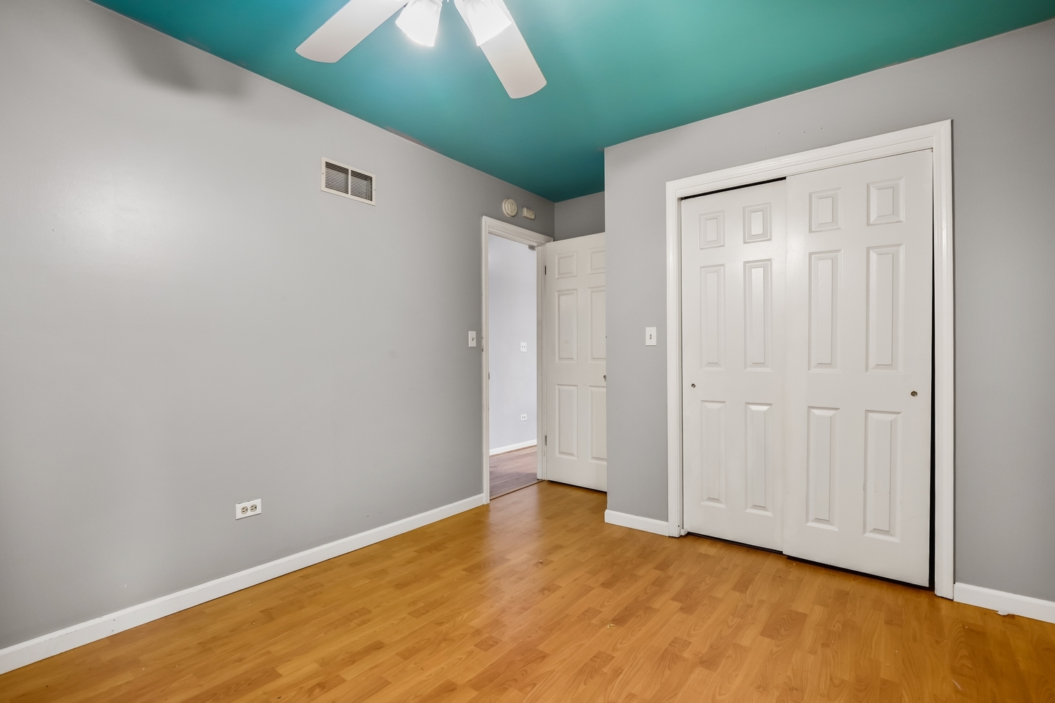 701 Deerwood Drive Property Photo 23