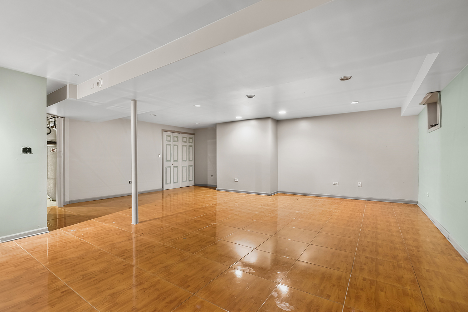 701 Deerwood Drive Property Photo 25