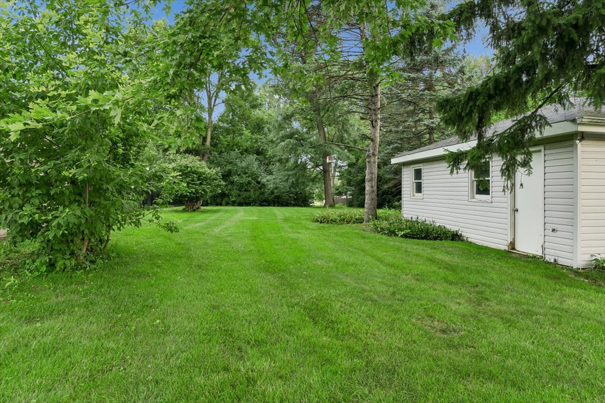 4812 Cumnor Road Property Photo 2