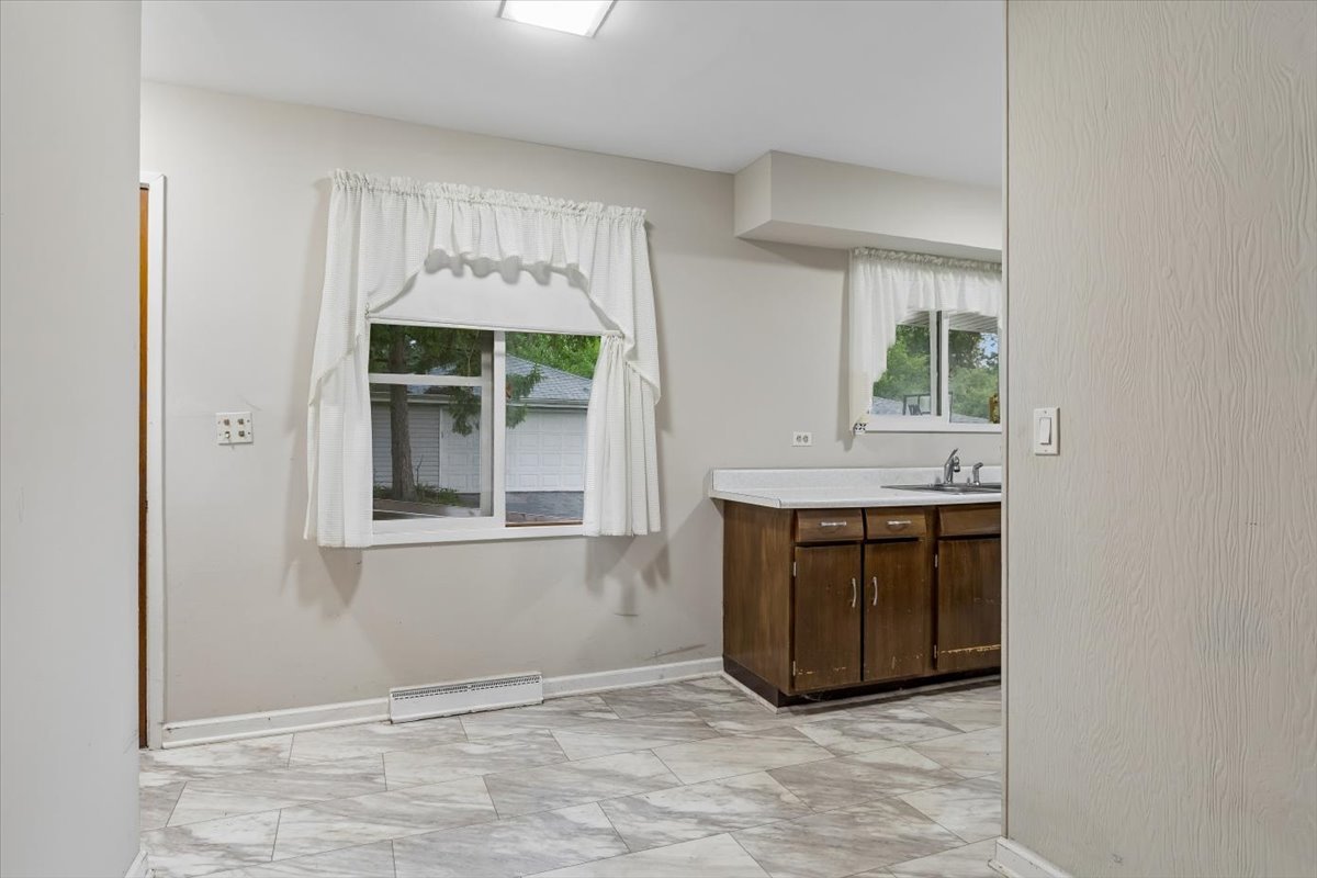 4812 Cumnor Road Property Photo 13