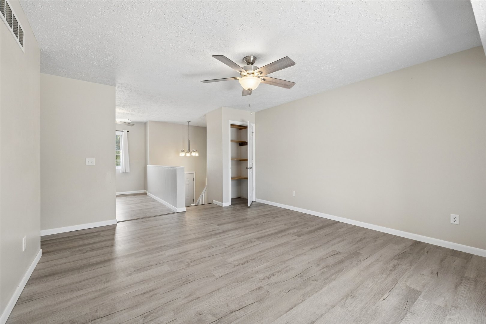 5730 N Division Street Property Photo 6