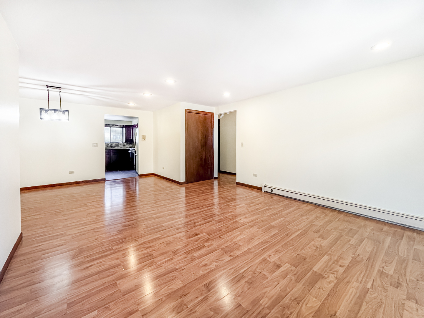 7214 W Wrightwood Avenue 2n Property Photo 4