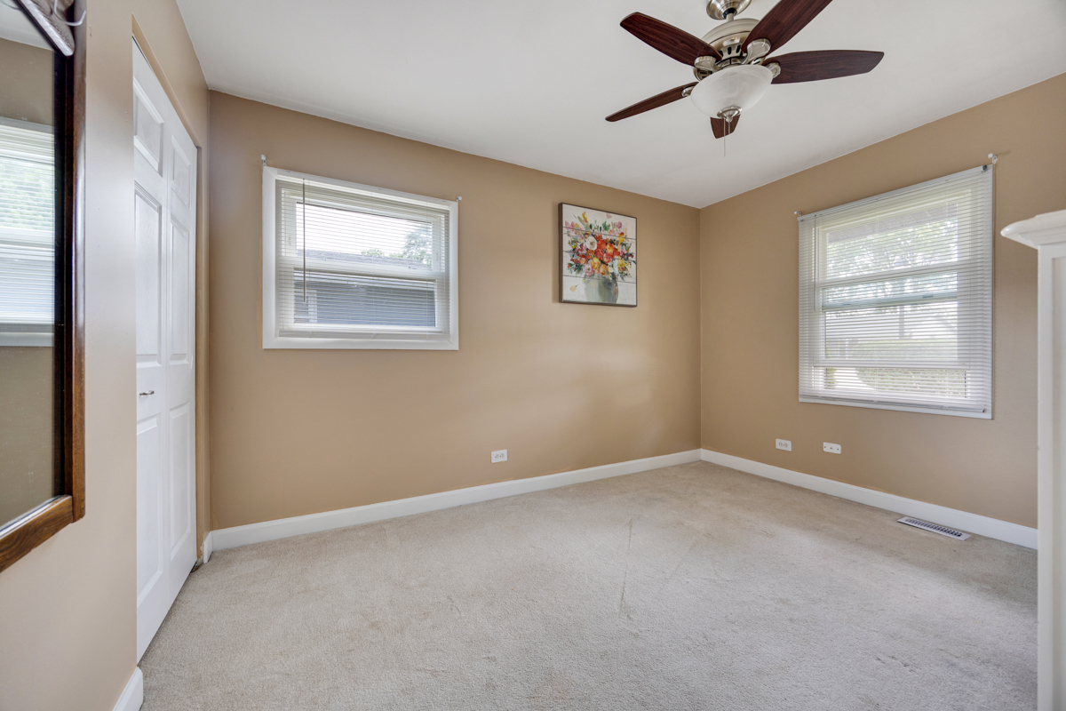 1095 Hickory Lane Property Photo 14
