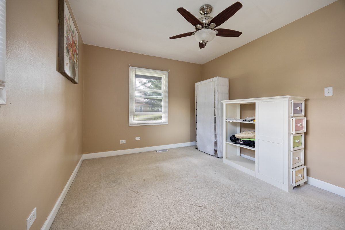1095 Hickory Lane Property Photo 15