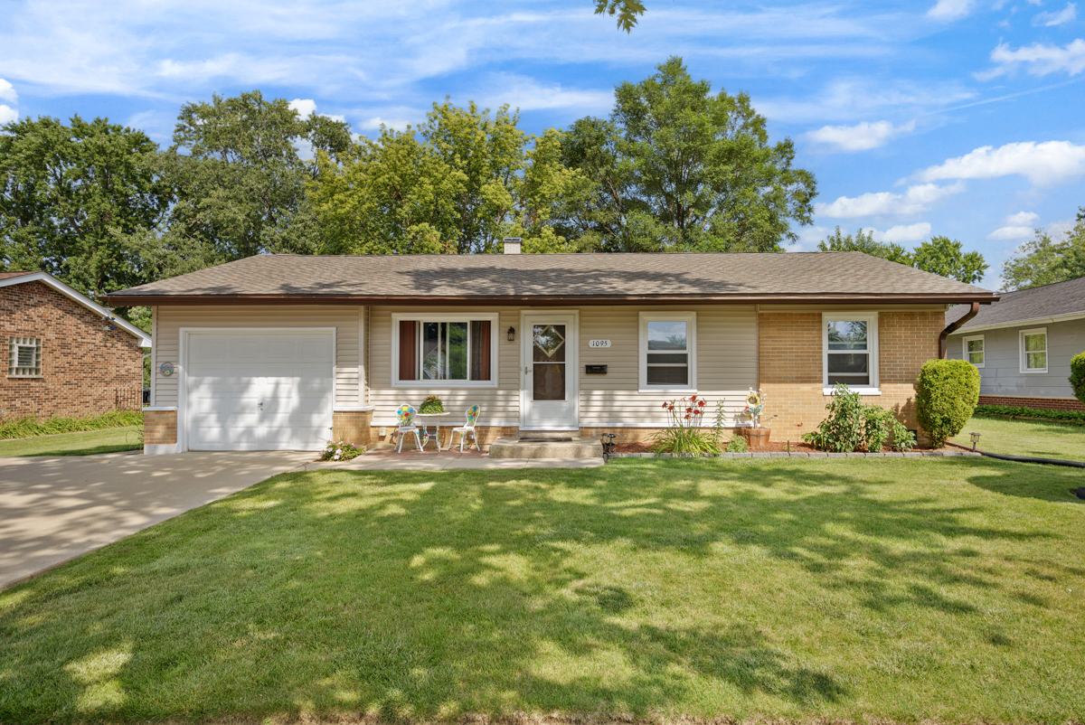 1095 Hickory Lane Property Photo 17