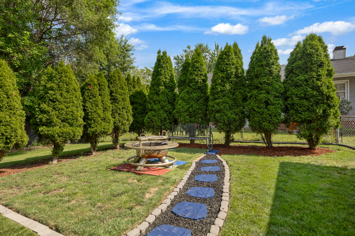 1095 Hickory Lane Property Photo 19
