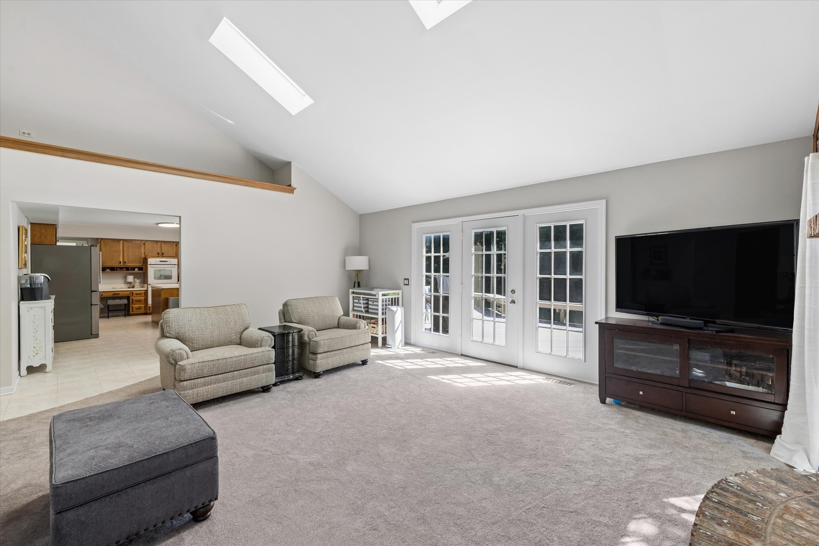 832 Wexford Court Property Photo 12
