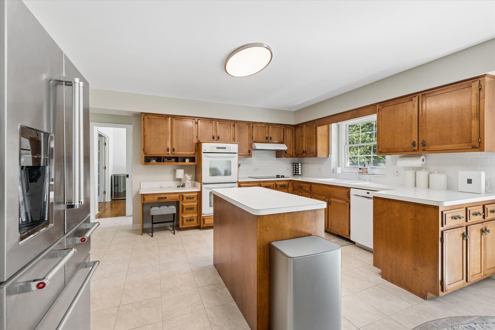832 Wexford Court Property Photo 14