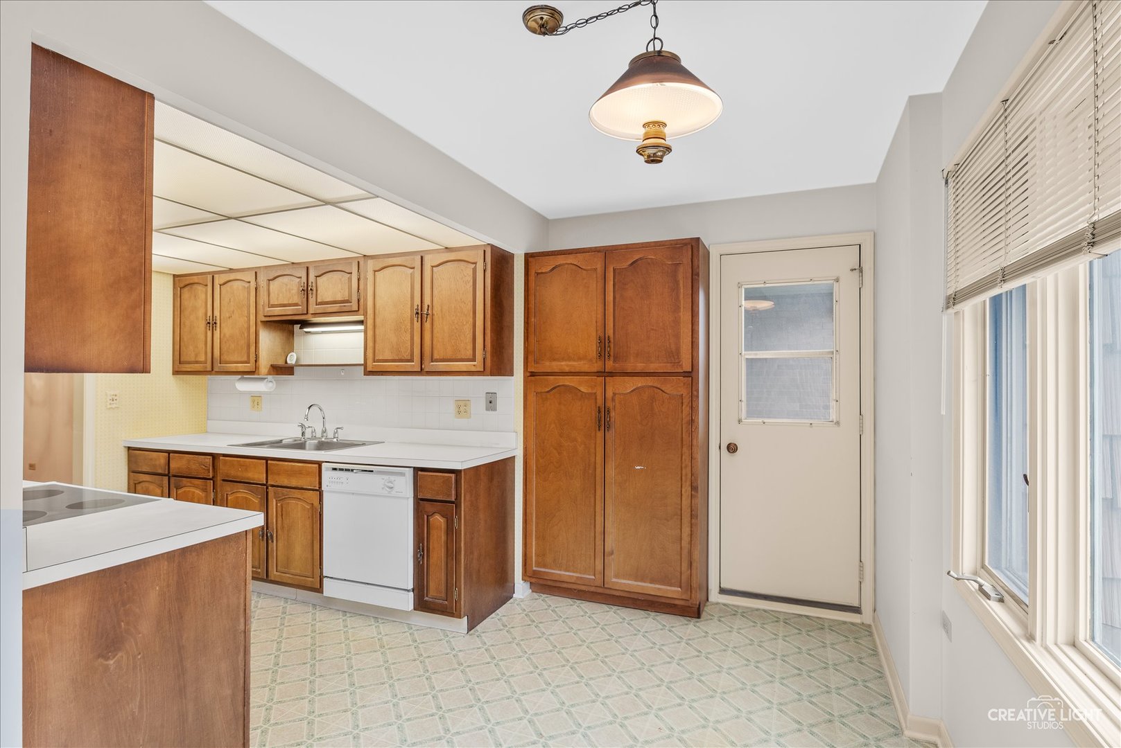1730 W Galena Boulevard 305w Property Photo 8
