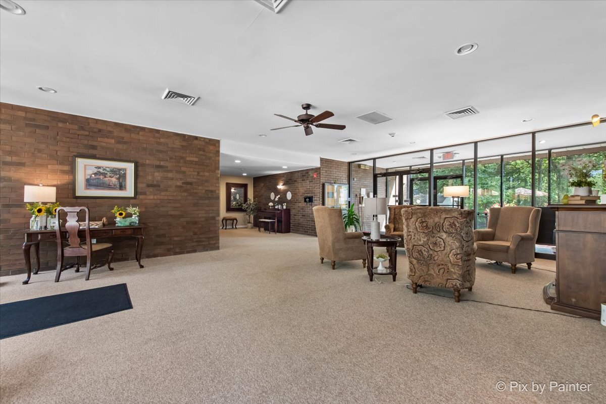1730 W Galena Boulevard 305w Property Photo 23
