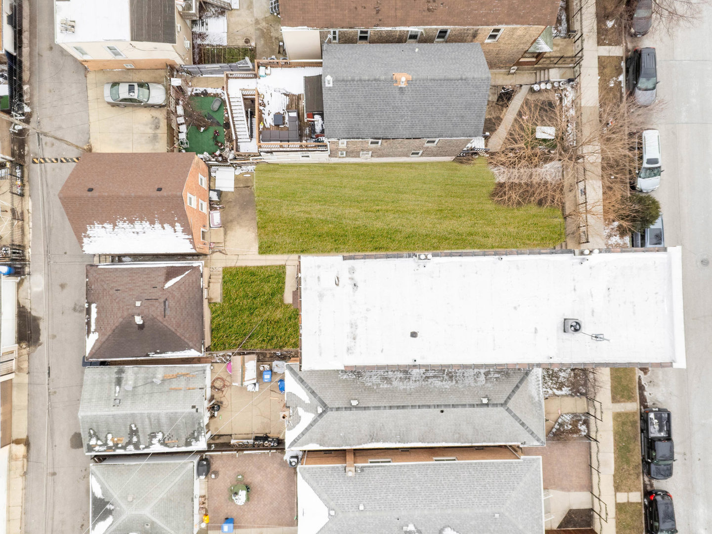 3653 S Wood Street Property Photo 5