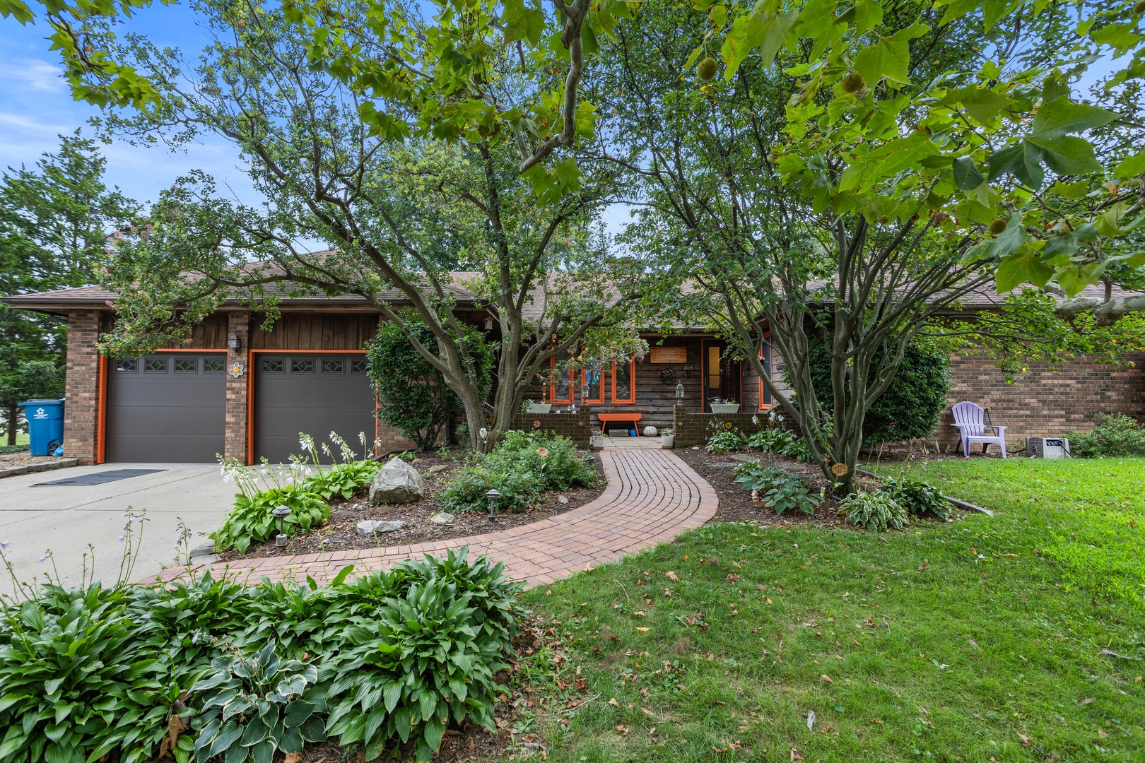 205 Surrey Court