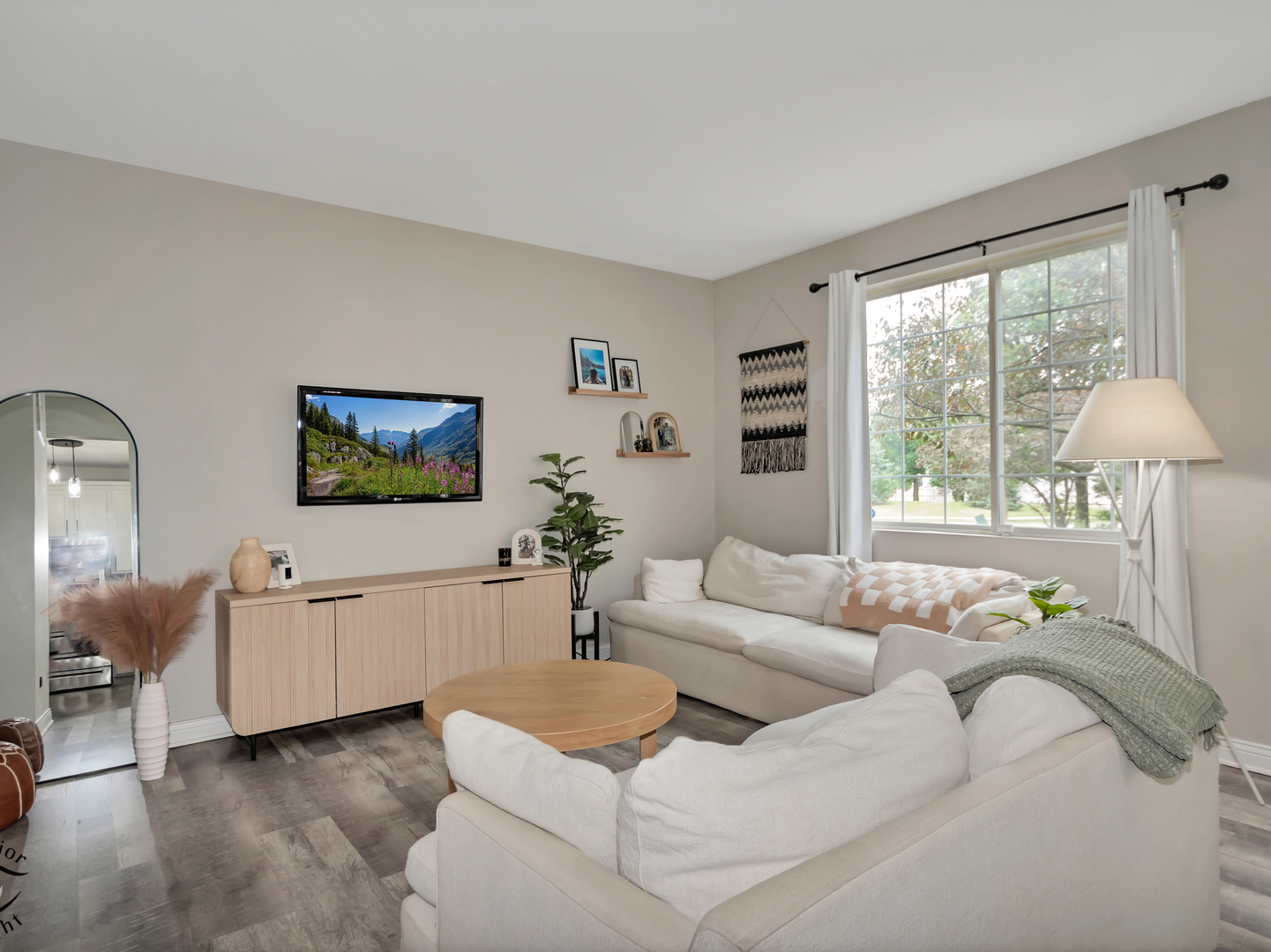 2423 Rocky Hill Circle Property Photo 4