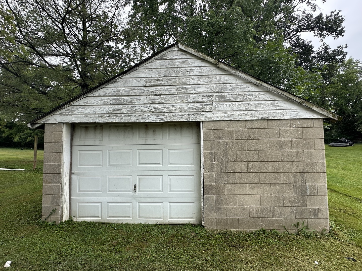 1130 W Webster Street Property Photo 9