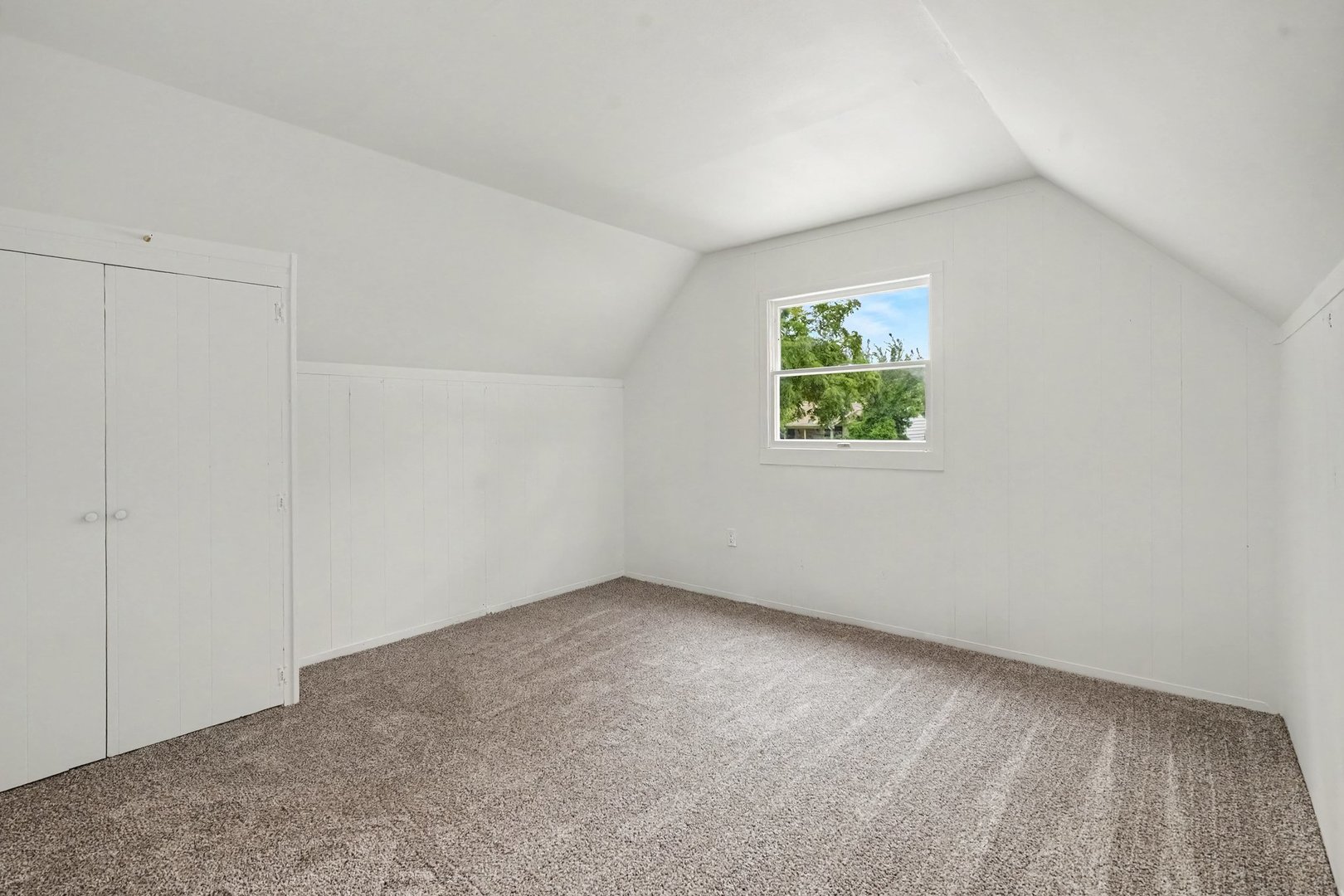2104 Webb Street Property Photo 19