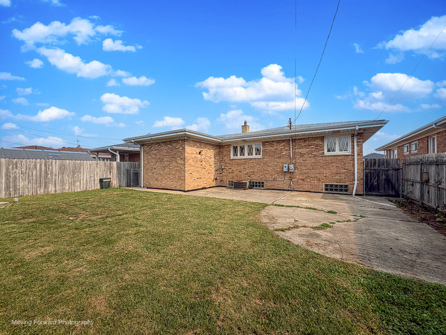 8517 W Carmen Avenue Property Photo 5