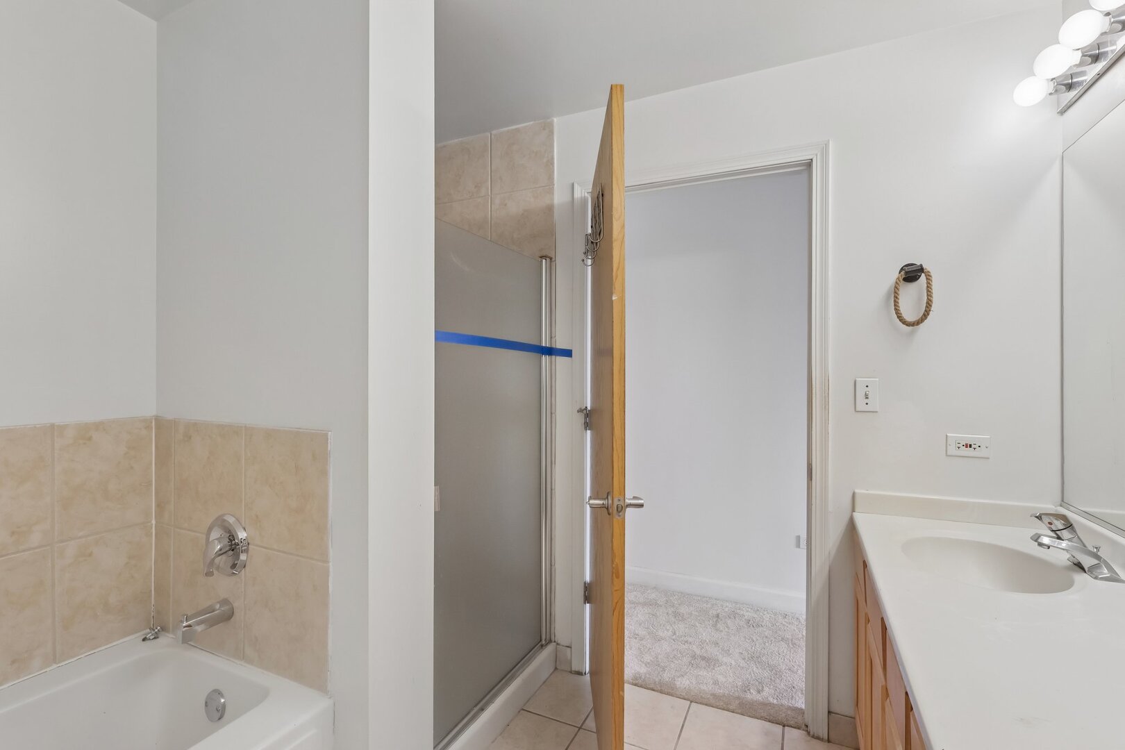 41 E 8th Street 1102 Property Photo 15
