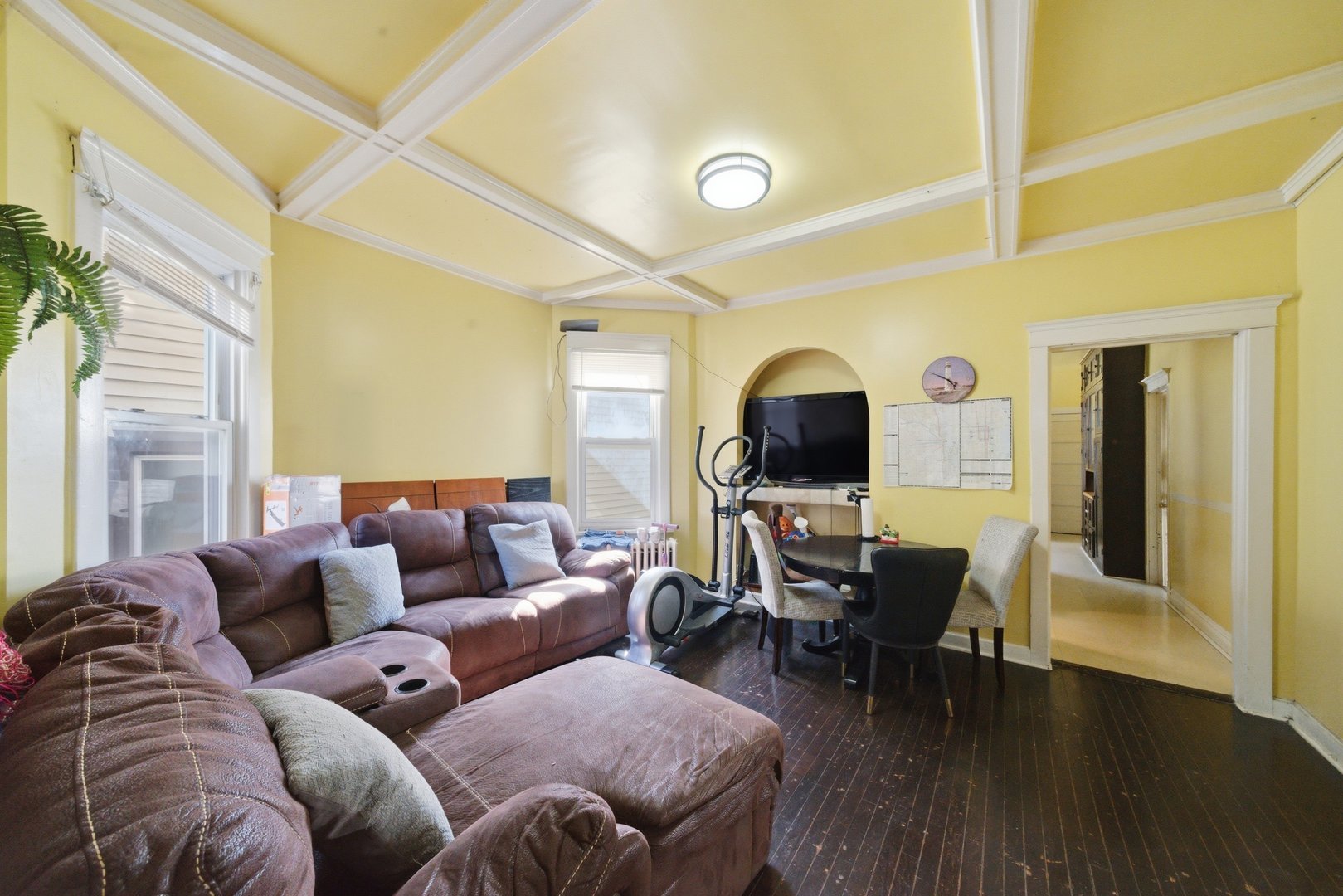 4714 N Spaulding Avenue Property Photo 10