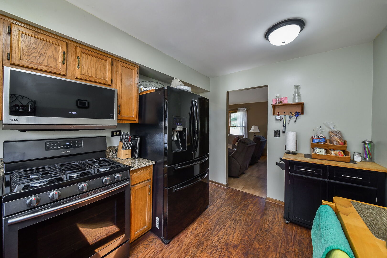 2268 Salisbury Drive Property Photo 7