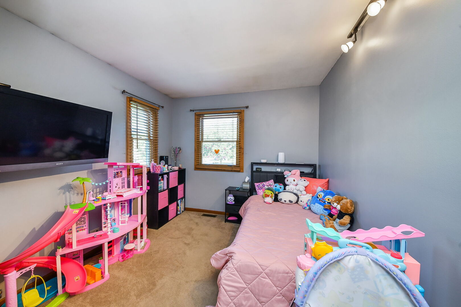 2268 Salisbury Drive Property Photo 12