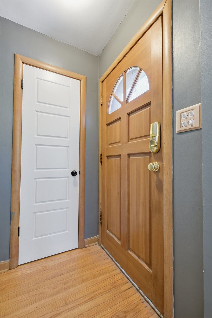 13 S School Street Property Photo 5