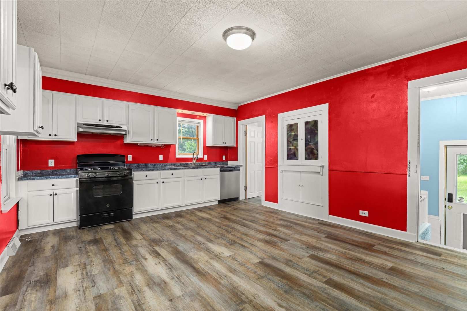 1609 S Hawthorne Road Property Photo 14