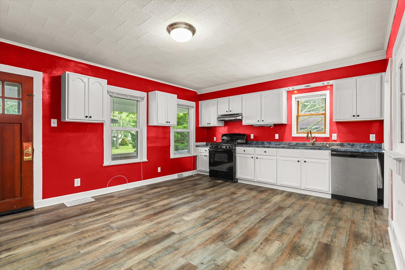1609 S Hawthorne Road Property Photo 15