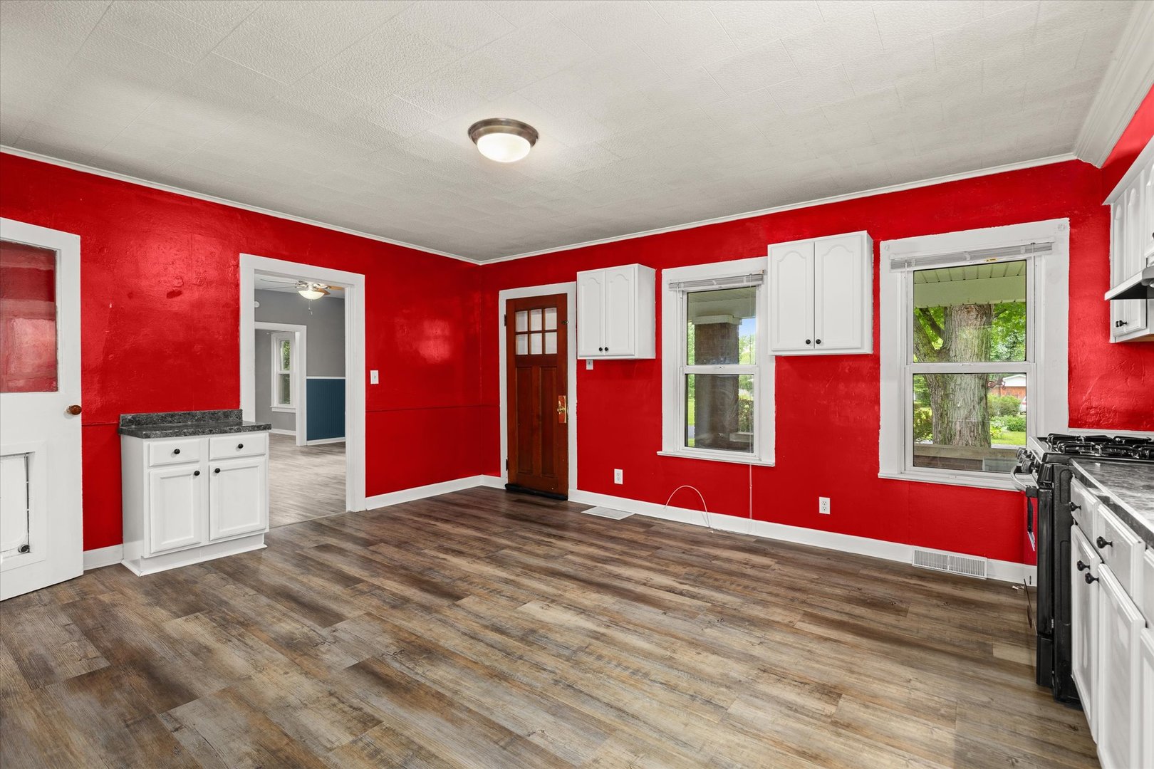 1609 S Hawthorne Road Property Photo 17