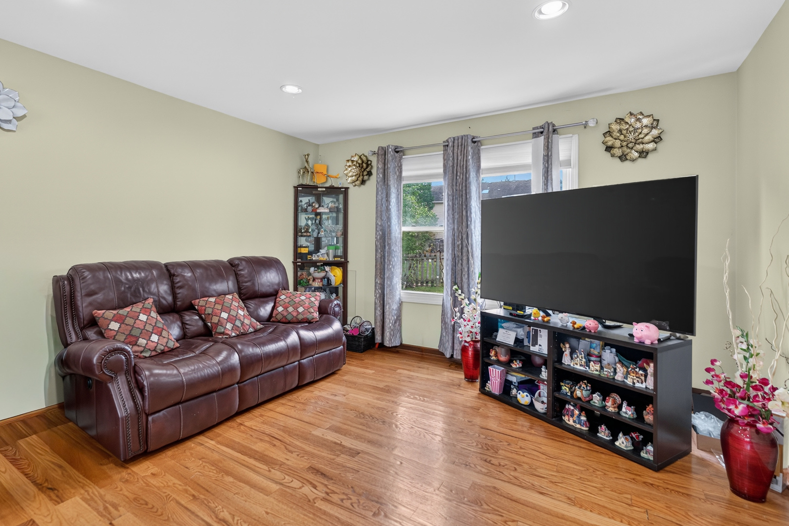 1162 Hyannis Circle Property Photo 9