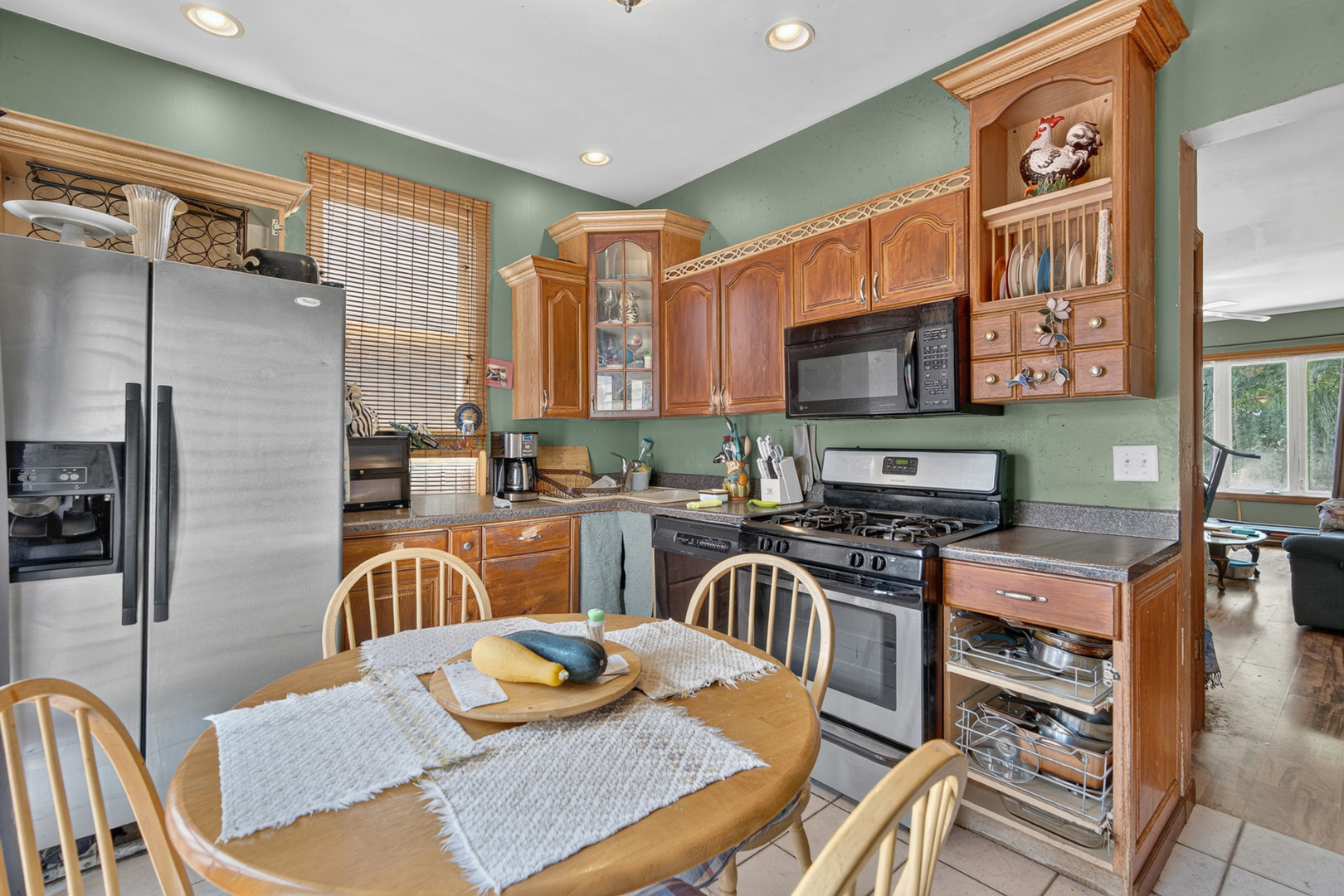 1335 Kenilworth Avenue Property Photo 5