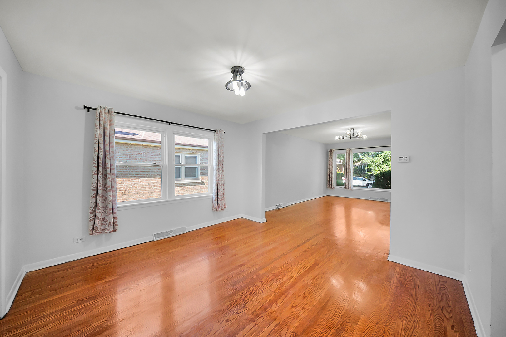 11834 S Campbell Avenue Property Photo 6