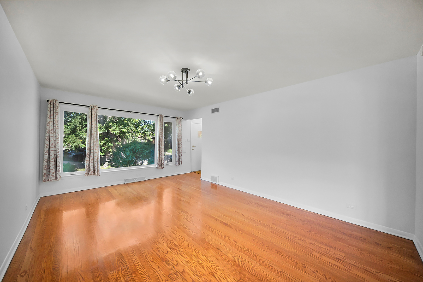 11834 S Campbell Avenue Property Photo 7