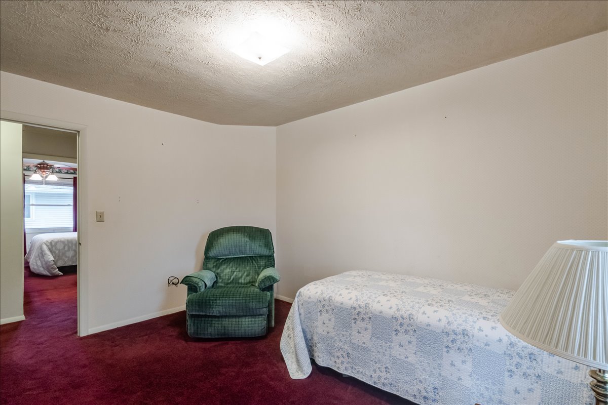 103 S Towanda Avenue 4 Property Photo 12